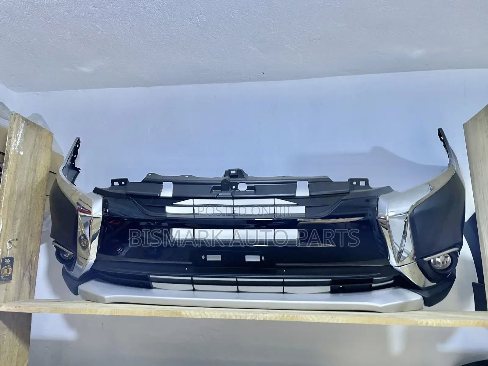 Mitsubishi Outlander 2016-2017-2018 Front Bumper Complete