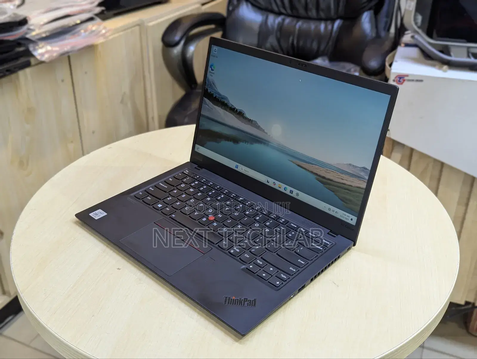 Laptop Lenovo ThinkPad X1 Carbon 16GB Intel Core i7 HDD+SSD 256GB