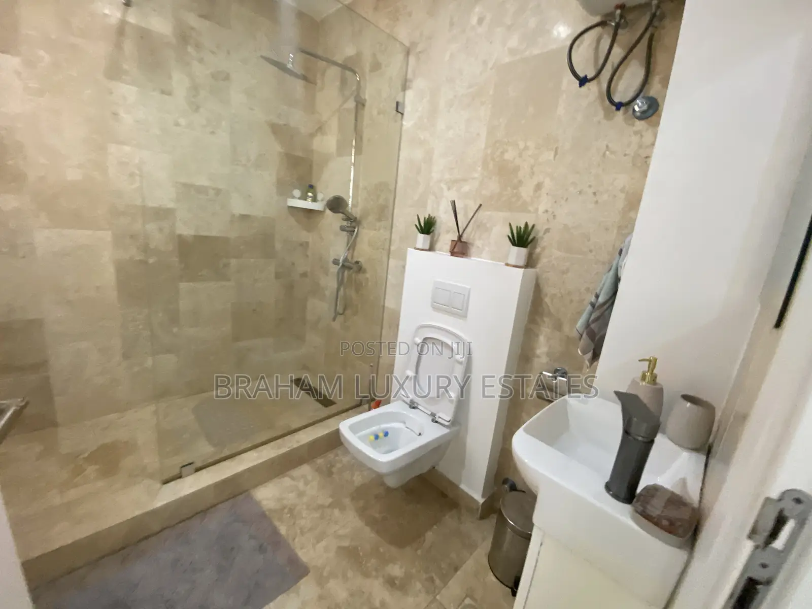 Furnished 1bdrm Apartment in Braham Luxury, Cantonments for rent