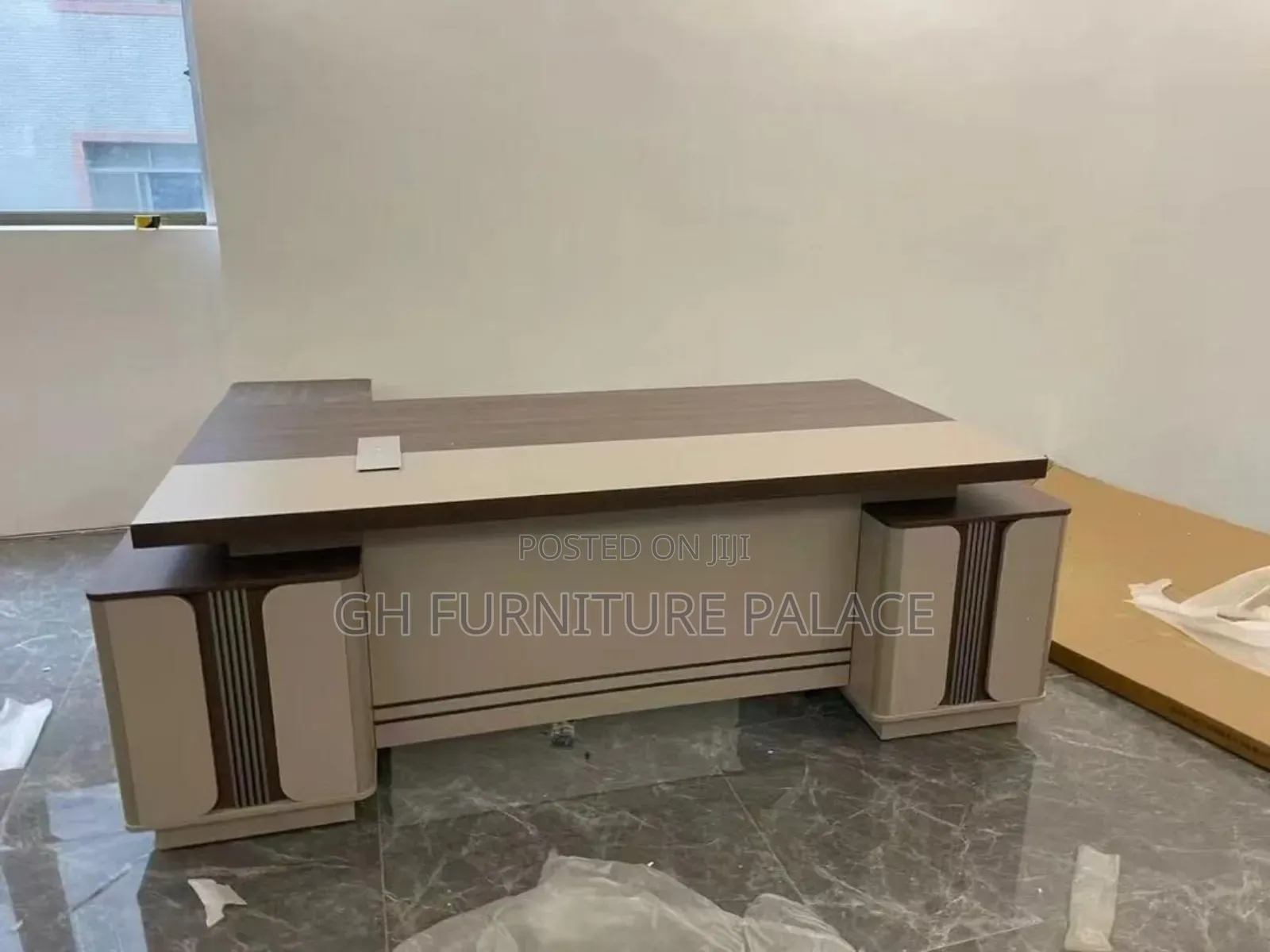 Executive Table For Sale