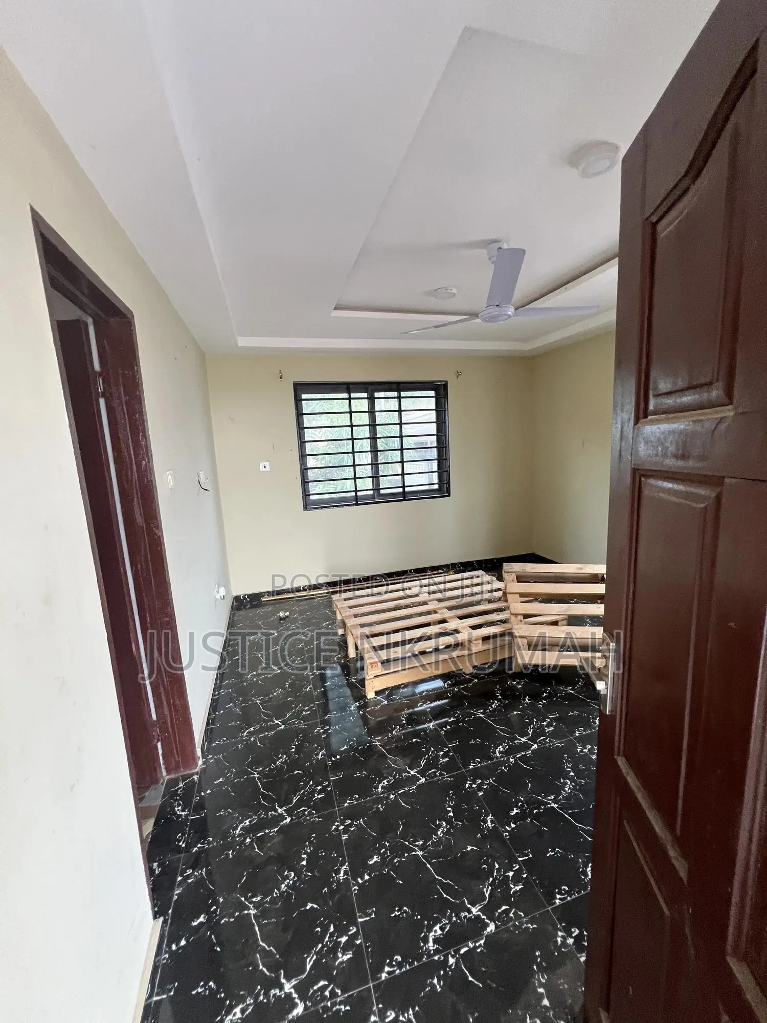 1bdrm Apartment in Mr Justice Estate, Old Barrier for rent