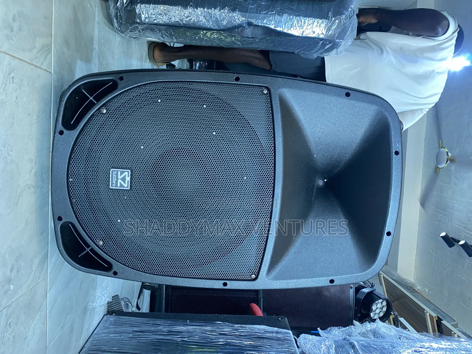Subzero Chargeable Speaker With Two Microphones