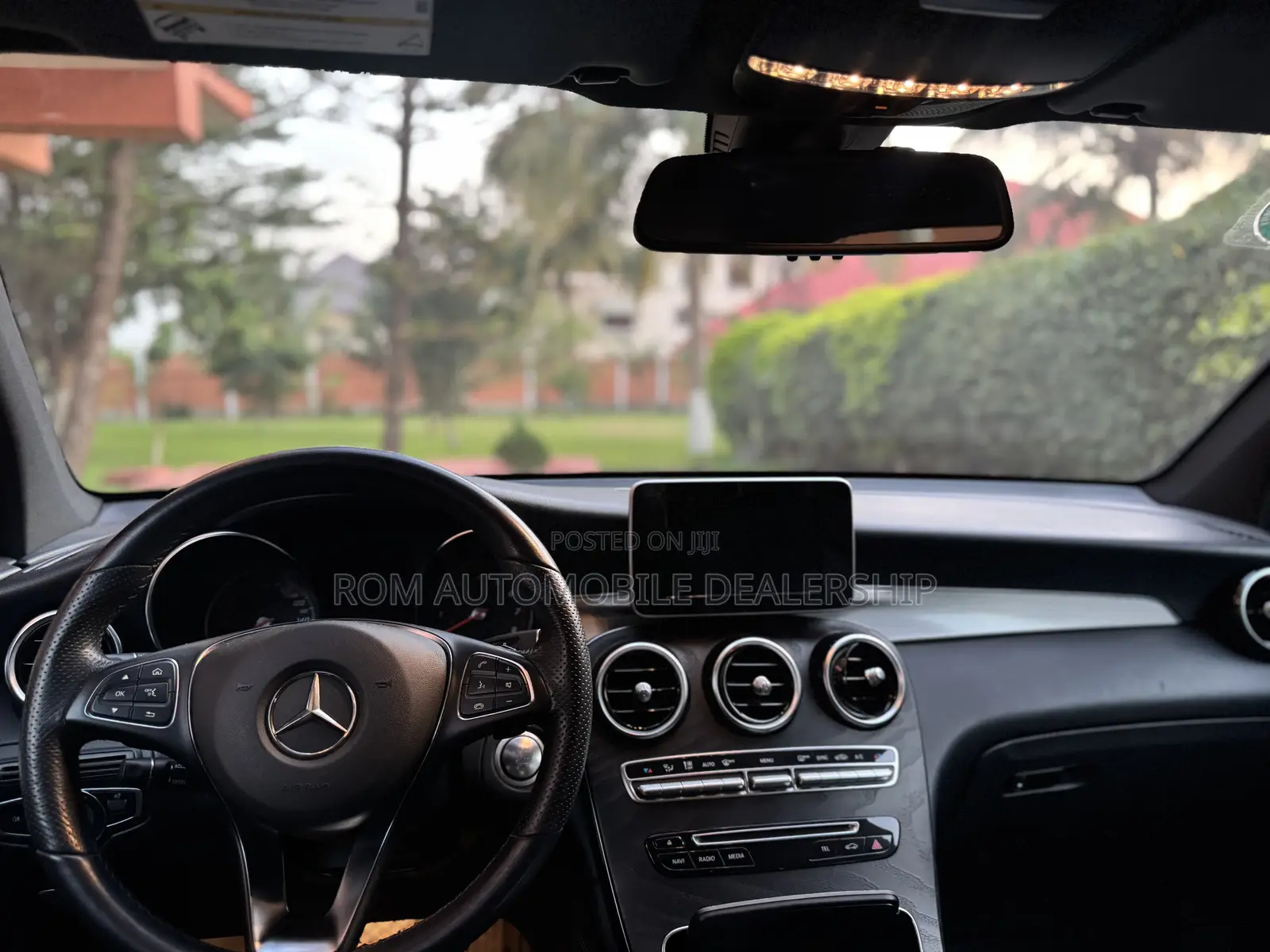 Mercedes-Benz GLC-Class 2019 Gold