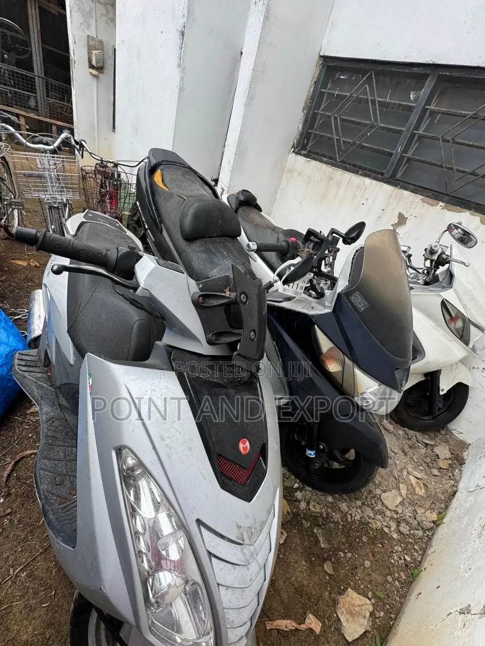 Suzuki Bike 2015 White
