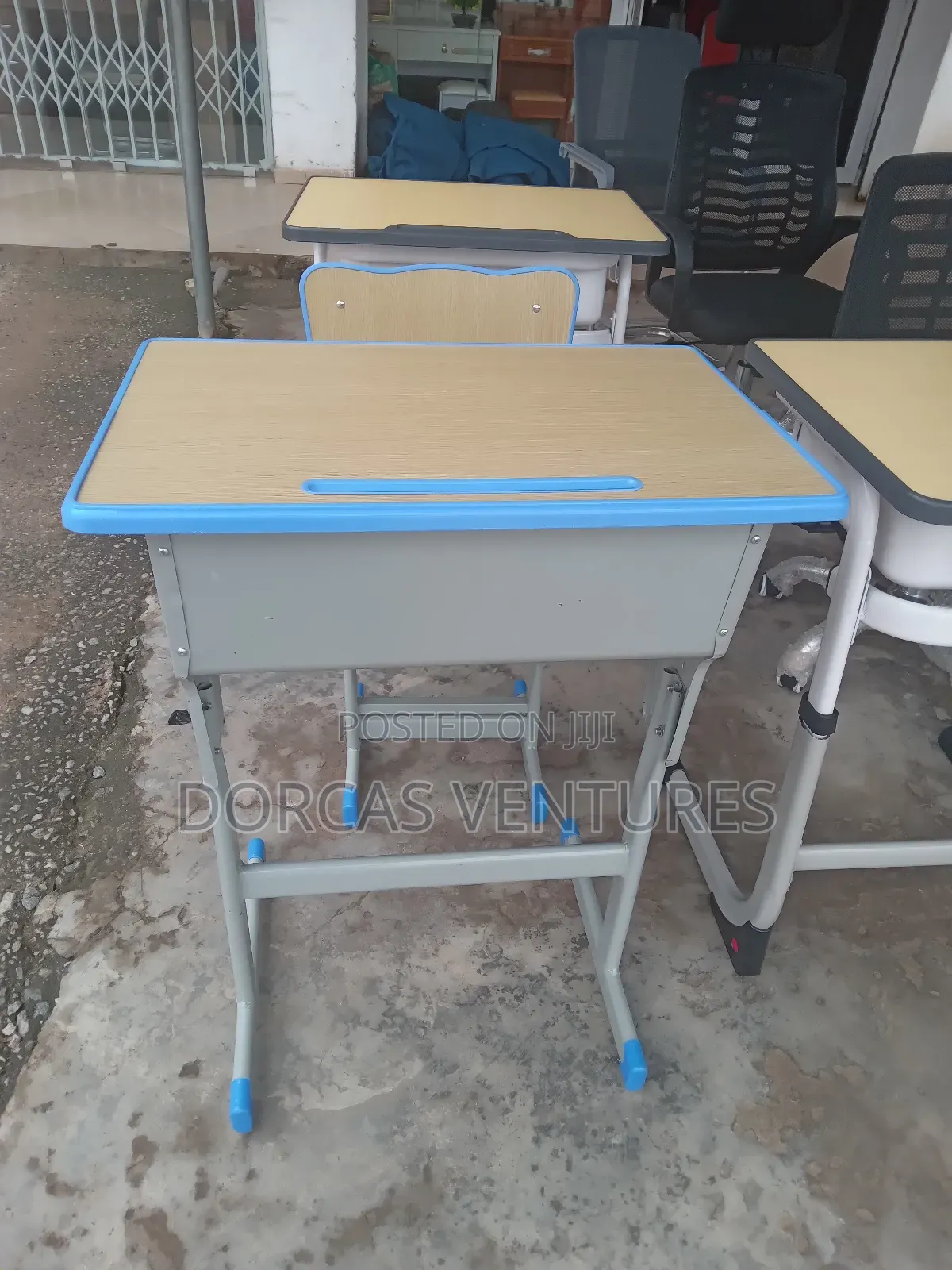 Chapter Study Desk