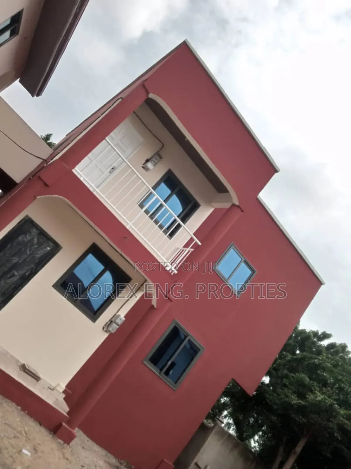 2bdrm Apartment in Amanfro, Adenta for rent