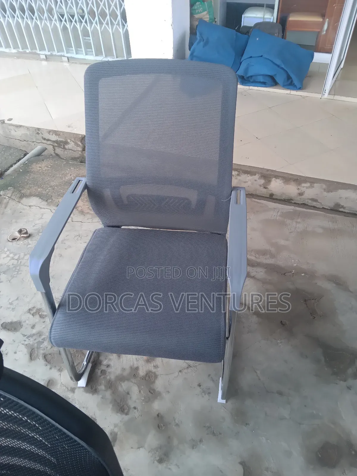 Municipal Visitor's Chair