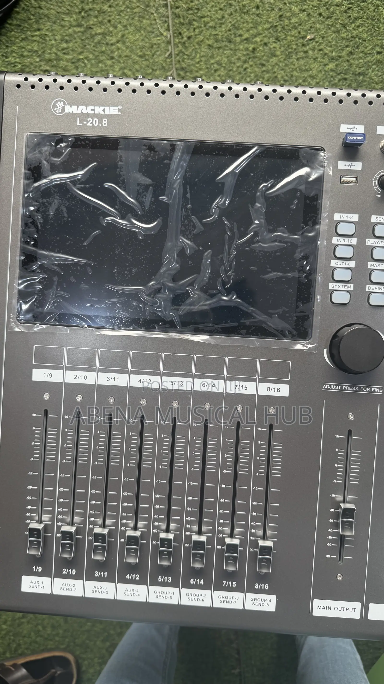Mackie Digital Mixer Console 16 Channel