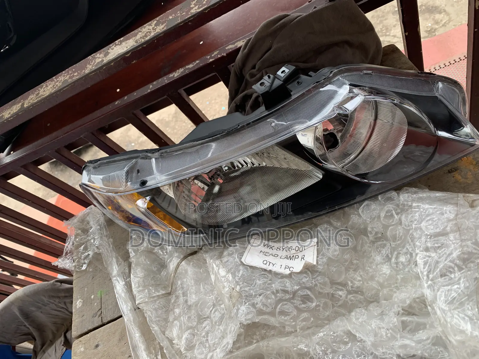 Honda Civic 2006-2009 Headlights