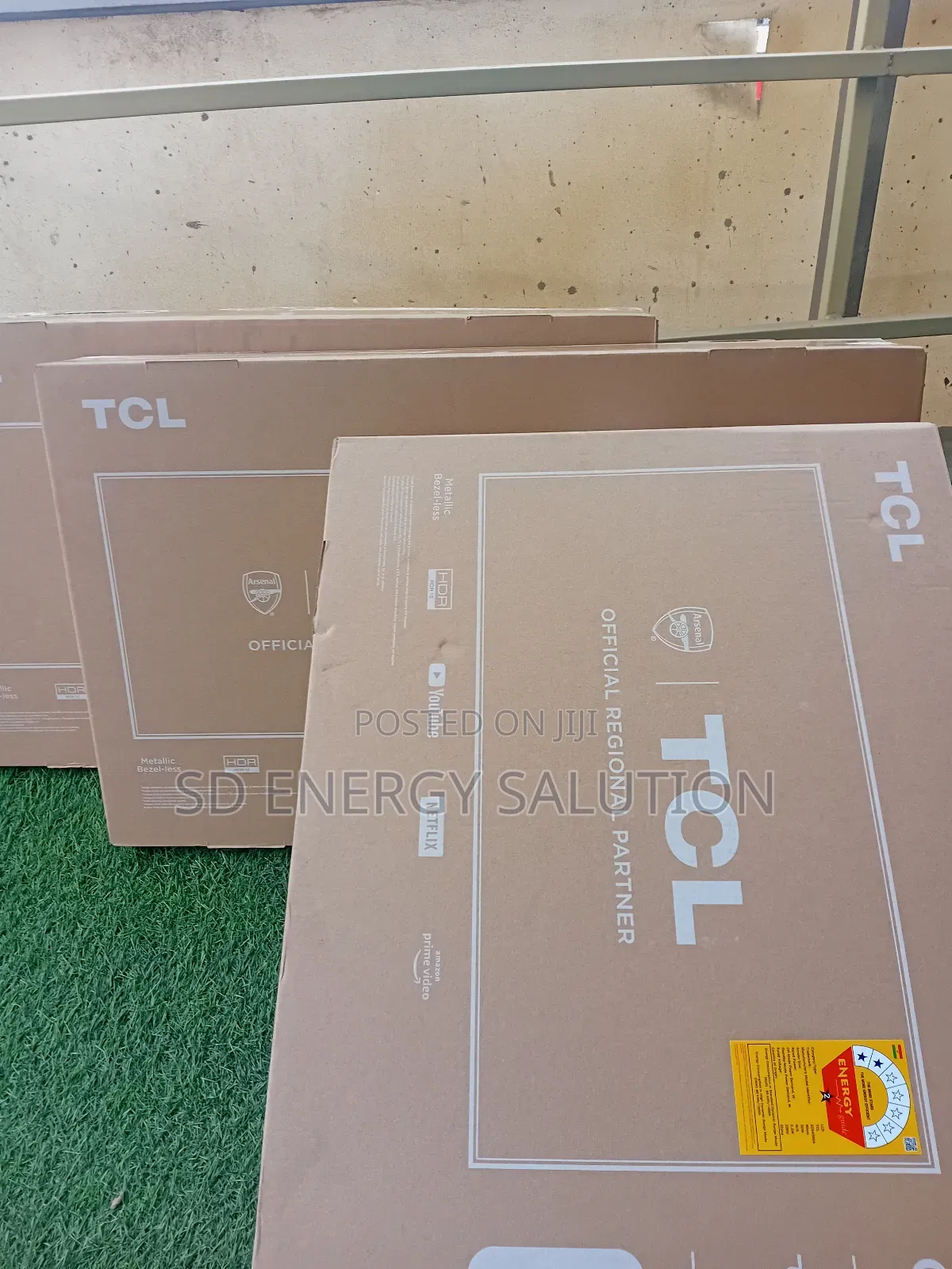 Official TCL 32inches Smart Ecstatic Tv