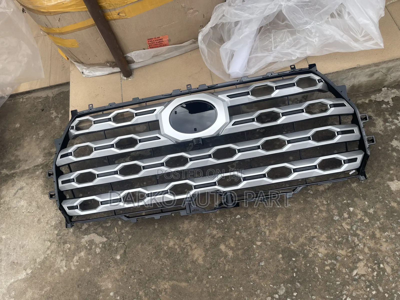 Toyota Tundra 2022-2024 Front Grill Available