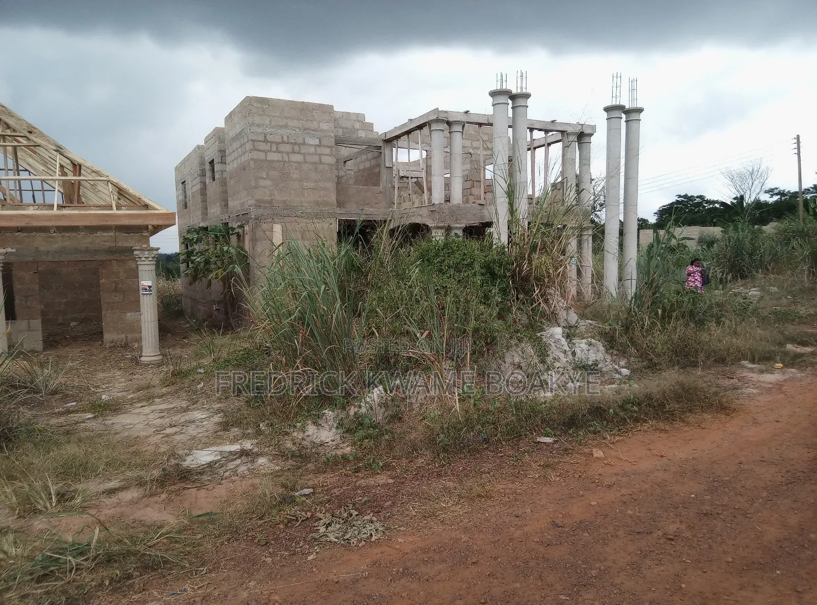 6bdrm House in 6 Bedrooms House For, Kumasi Metropolitan for sale