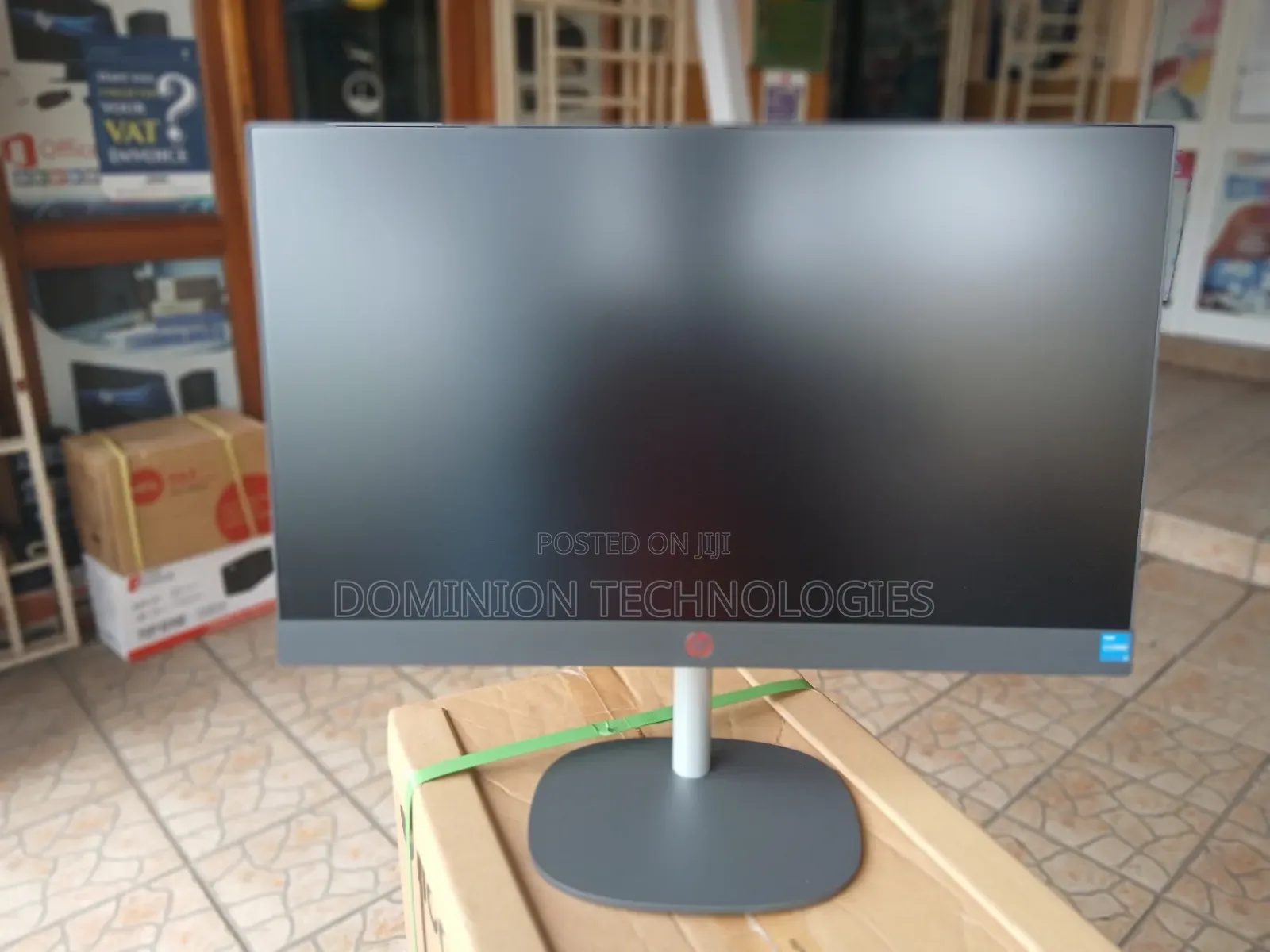 New HP ProOne 240 G10 All-in-One 8GB Intel Core I3 SSD 512GB