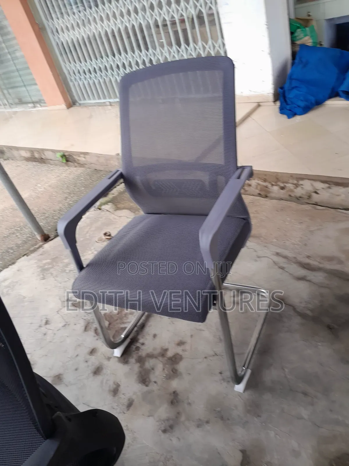 Cochairwoman Chairs