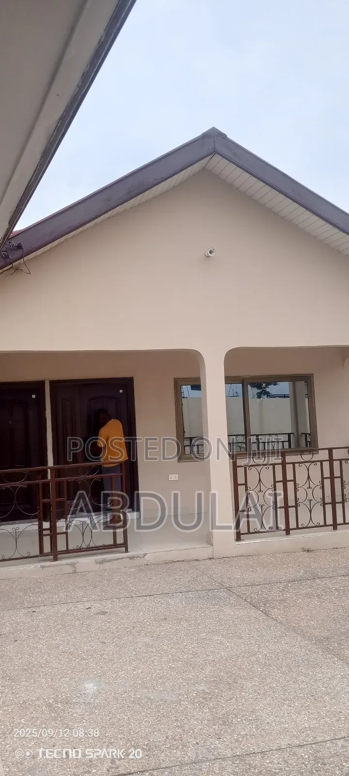 4bdrm House in Abdulai Properties, Ashomang Estate for rent
