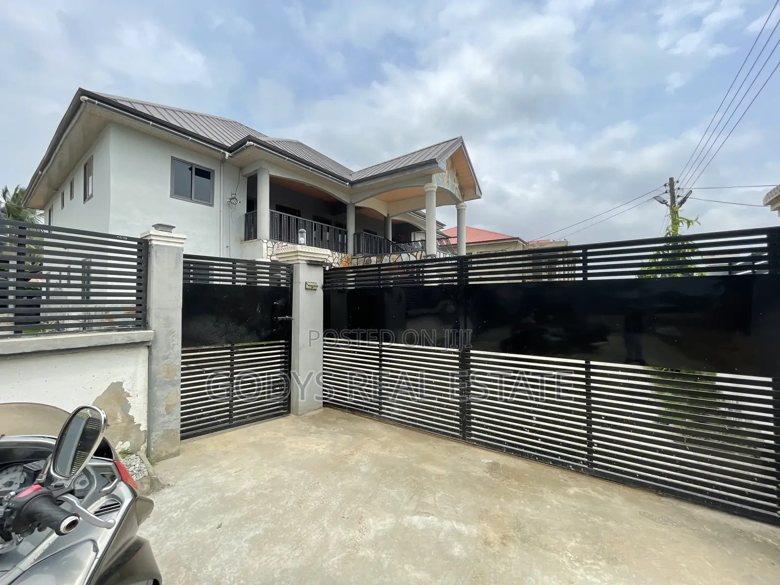 3bdrm Apartment in Lamptey, Kasoa for rent