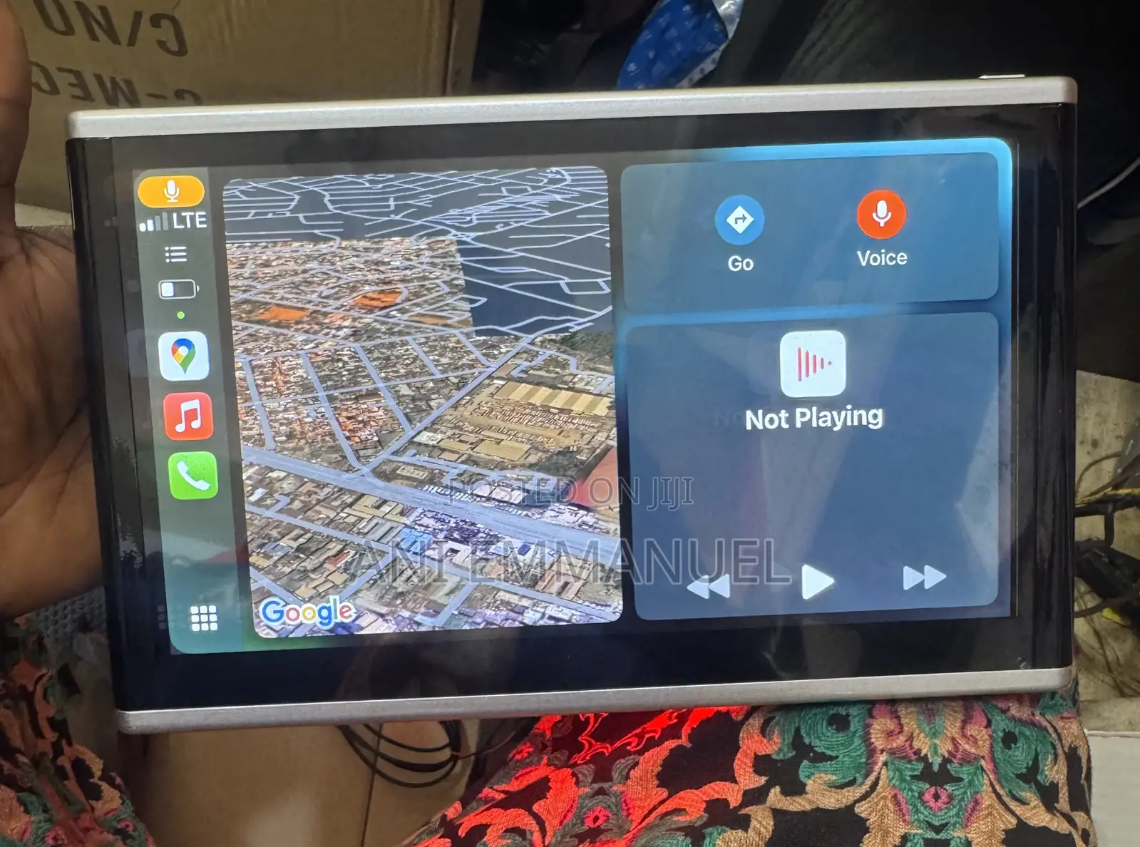 Headrest Carplay