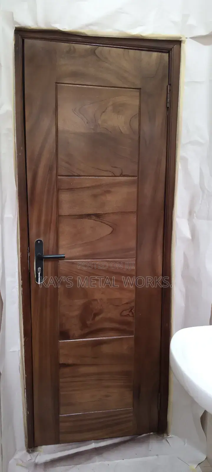 Walnut Smooth Spray Painting for Wood Metal Doors