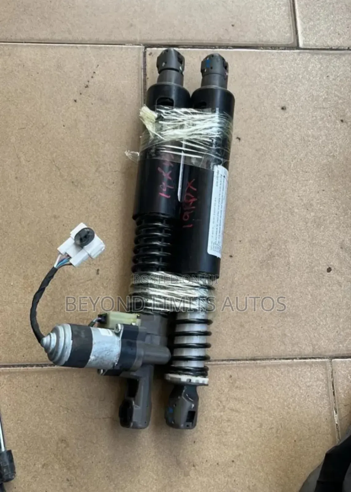 Acura RDX 2019,2020,2021 Boot Shocks / Boot Strut