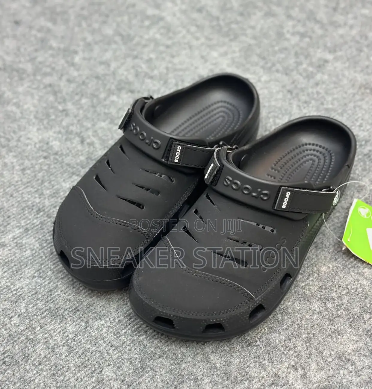 Casual Crocs Slides Black