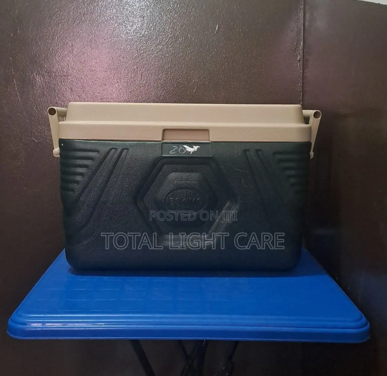 Three Set Swiss Eskimo Ice Chest