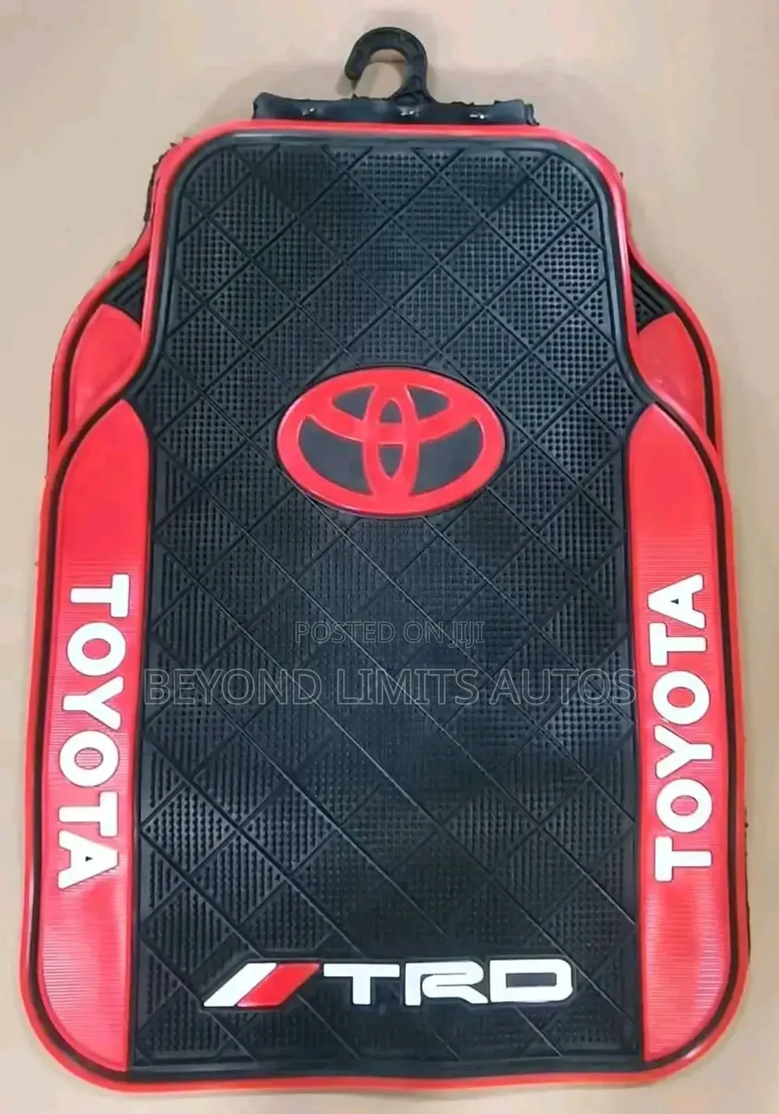 Toyota Corolla, Rav4, Highlander, Camry Matrix Floor Mats/Foot Mat