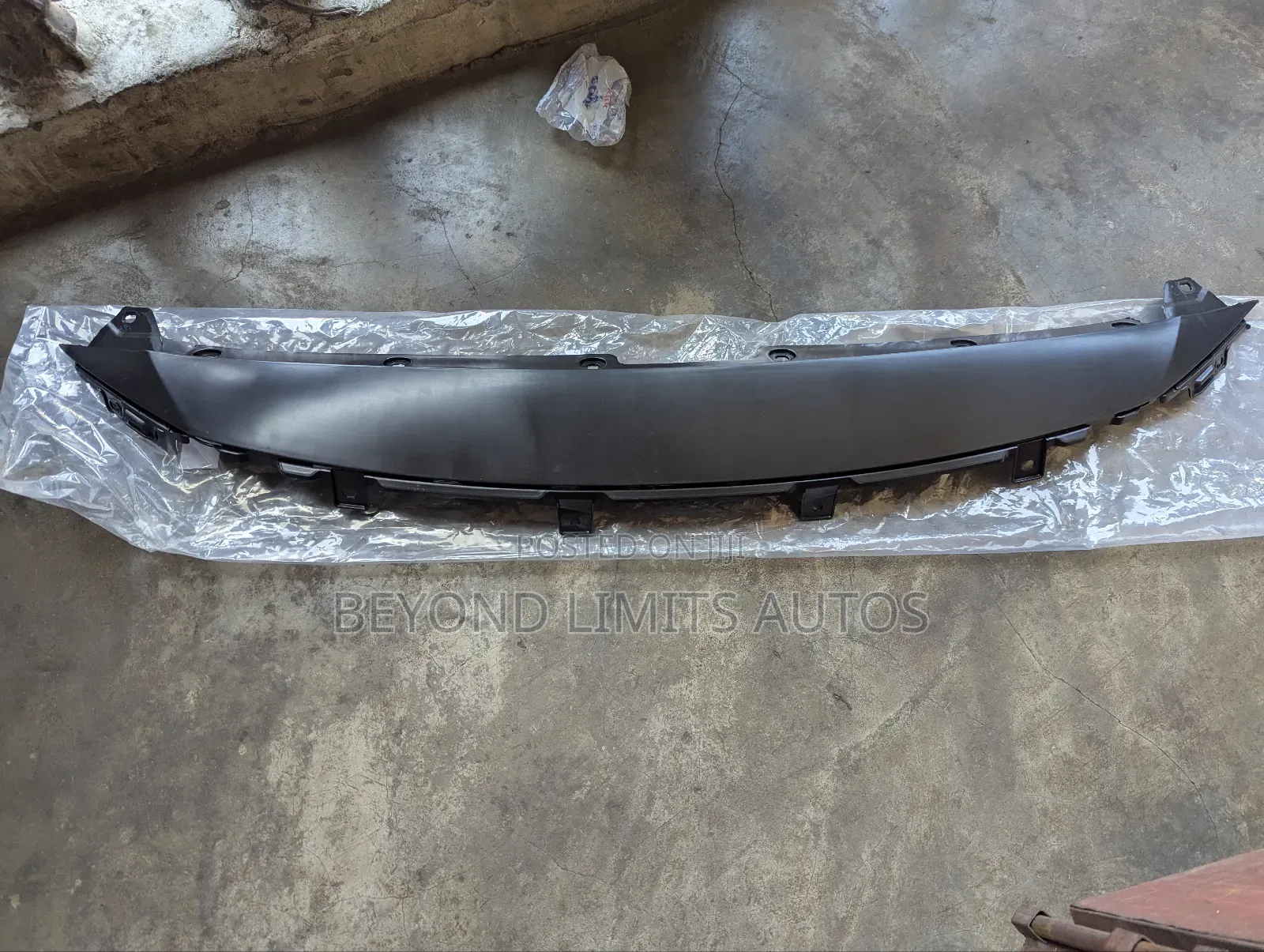 Honda Accord 2018,2019,2020,2021 Bonnet Moulding