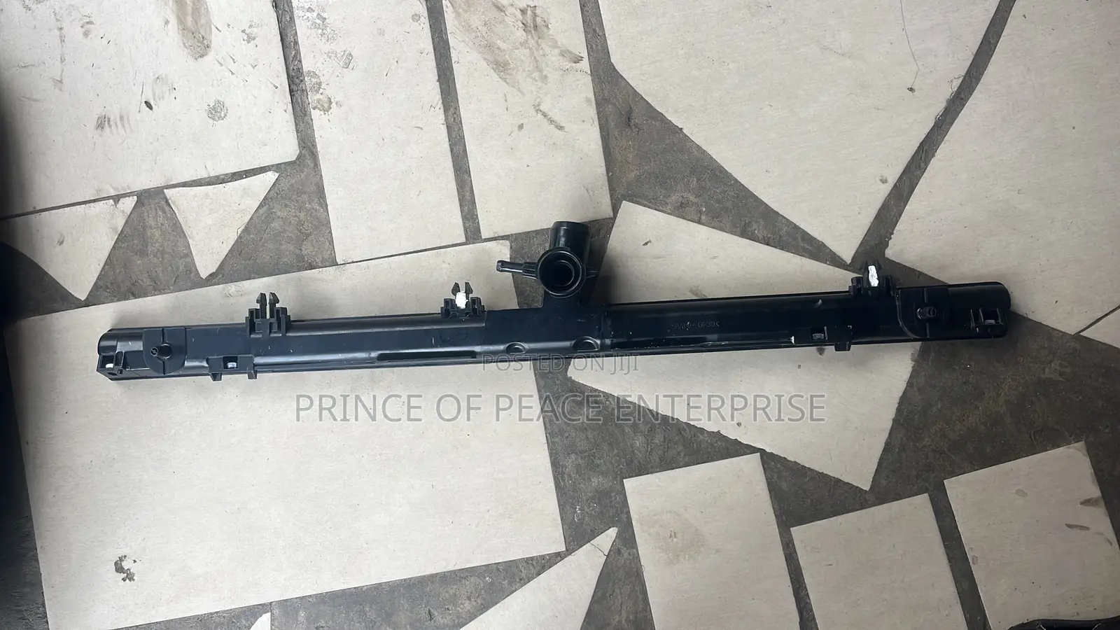 Camry Spider 2014 Radiator Top Cover