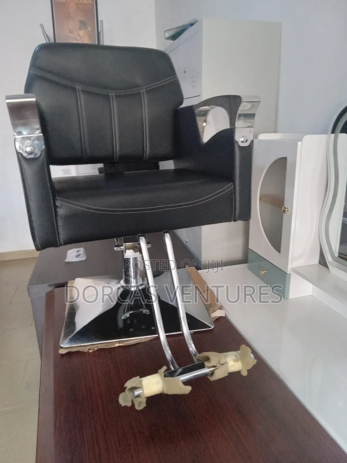 Formal Gathering Salon Chair