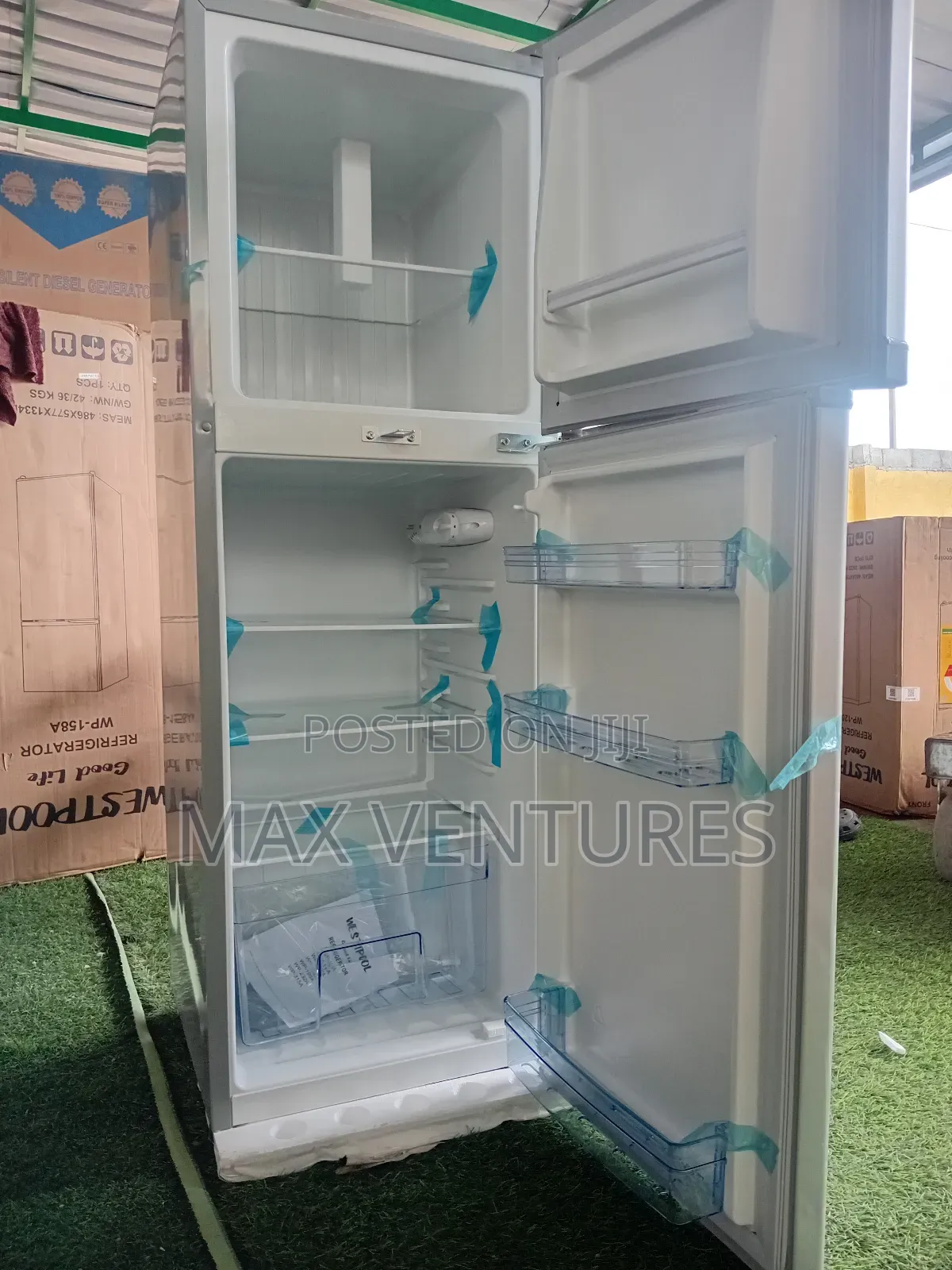 Freestanding Westpool 158 138l Top Freezer Refrigerator Double Door