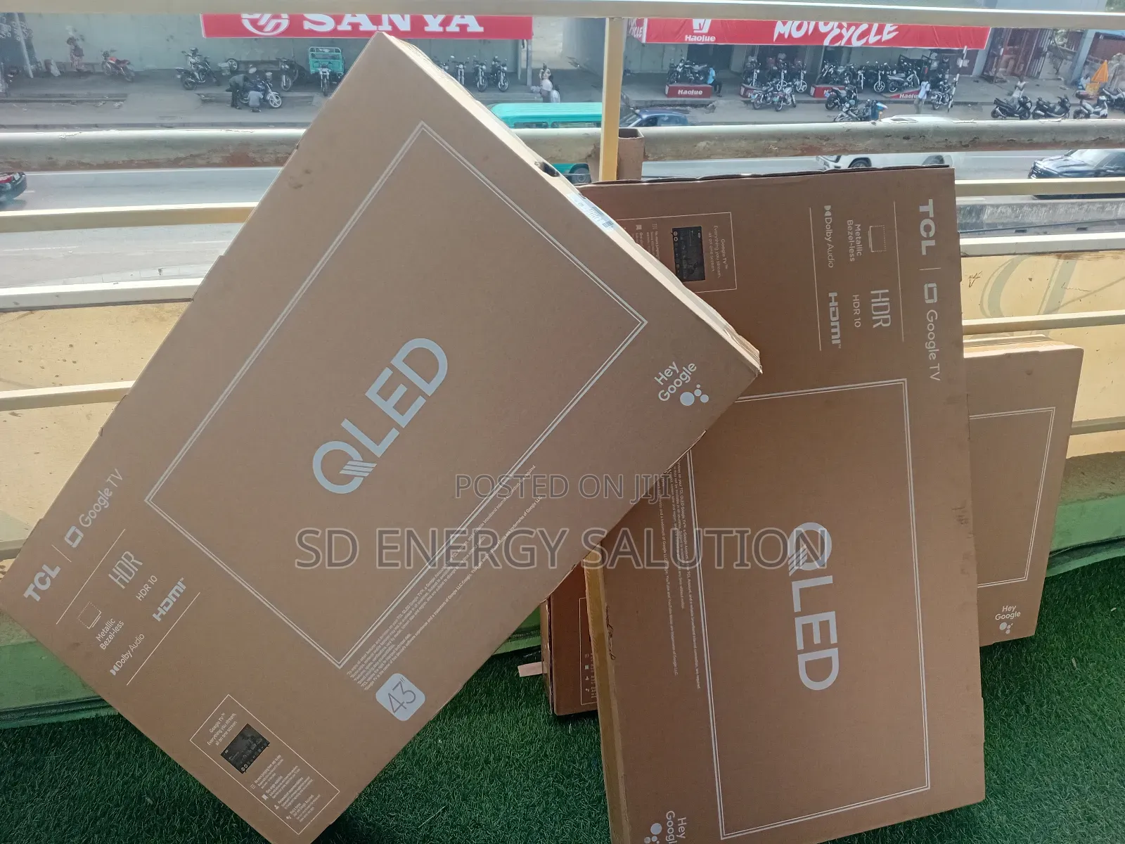 Enjoy a Dynamic Life With TCL 43inches Digital Absorbing Tv