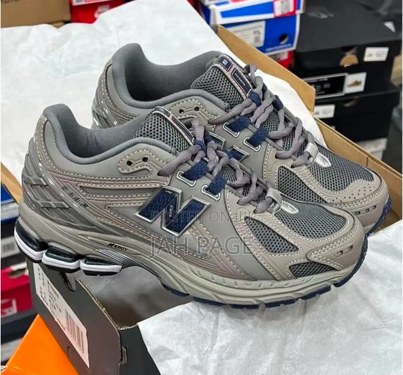 New Balance 1906r