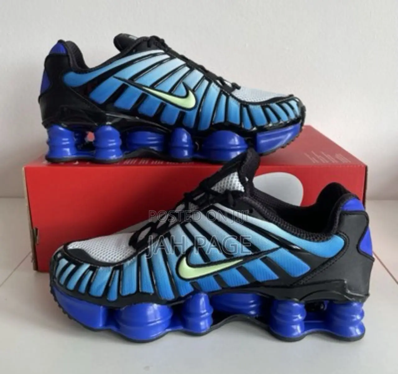 Nike Shocks