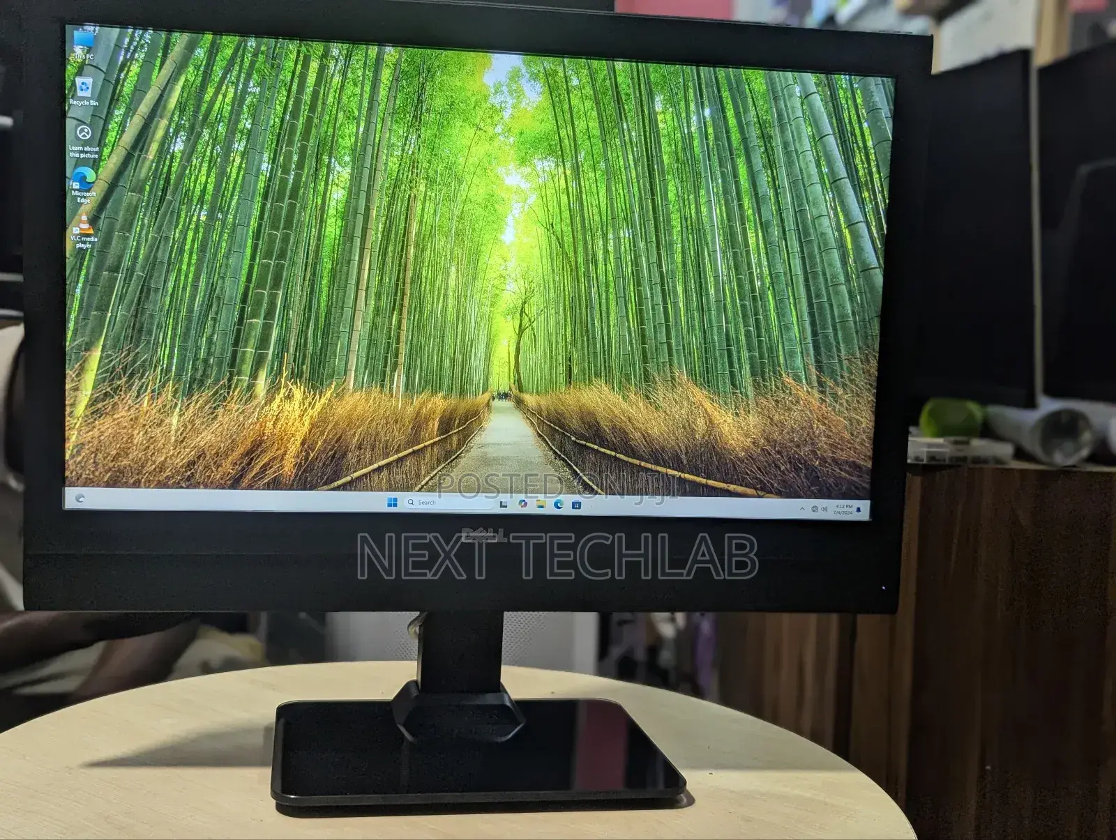 Desktop Computer Dell OptiPlex 7450 8GB Intel Core I5 SSD 256GB
