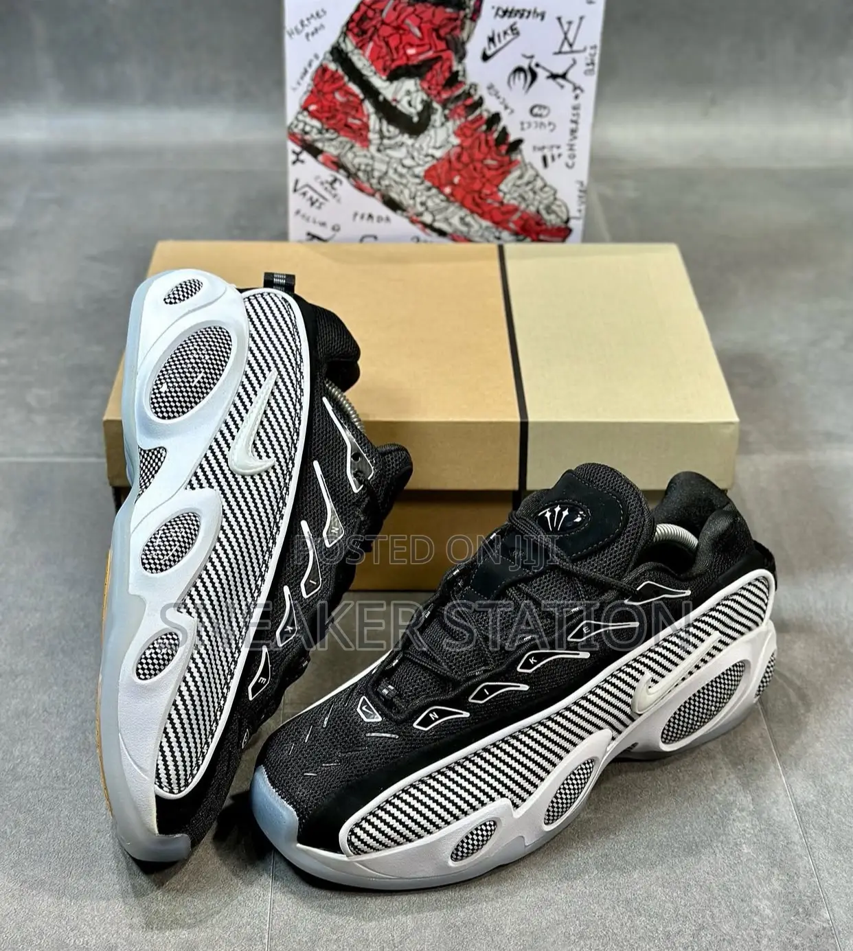 Nike Nocta Glide Black/White