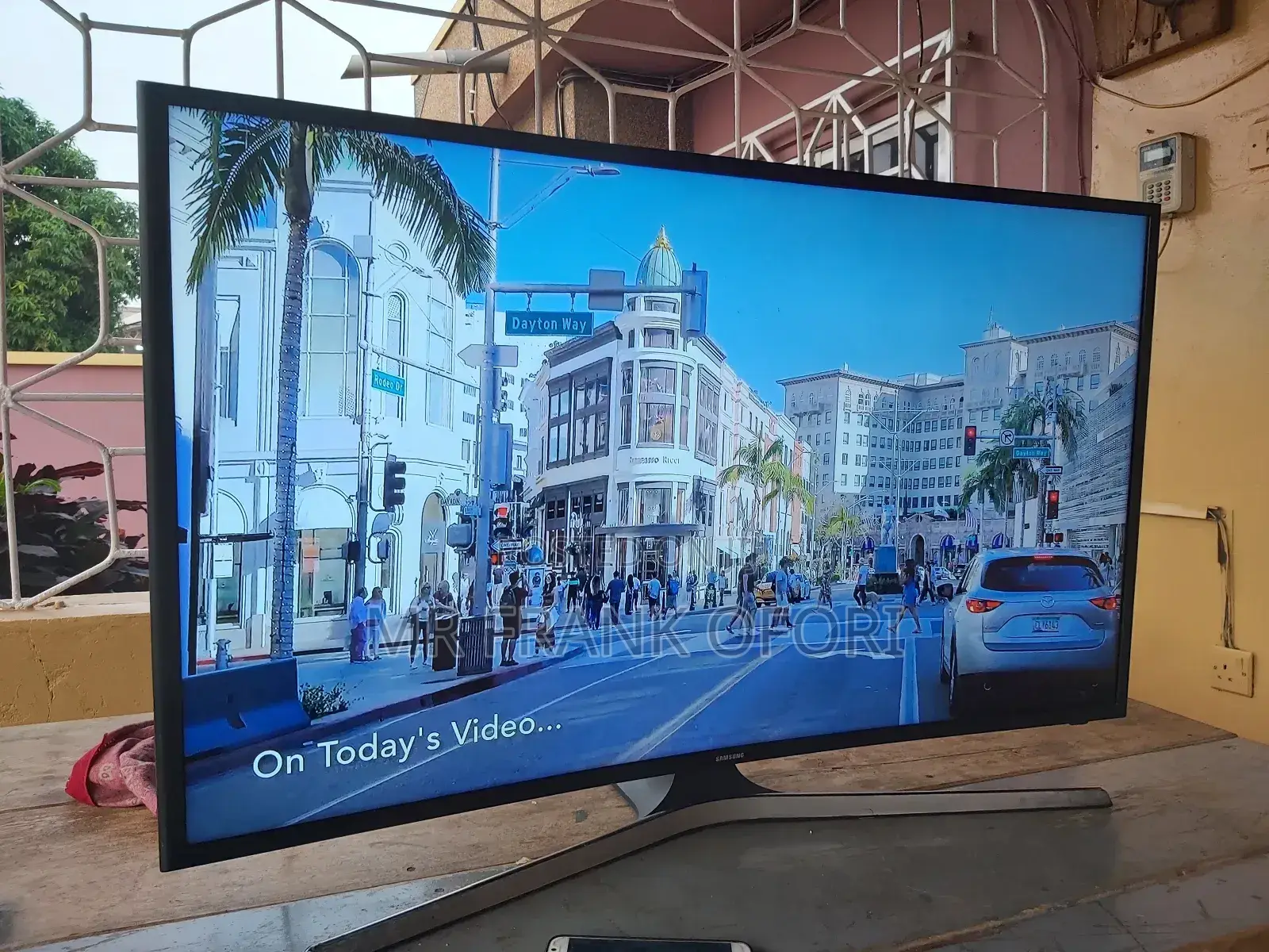 Samsung Curved 40inches
