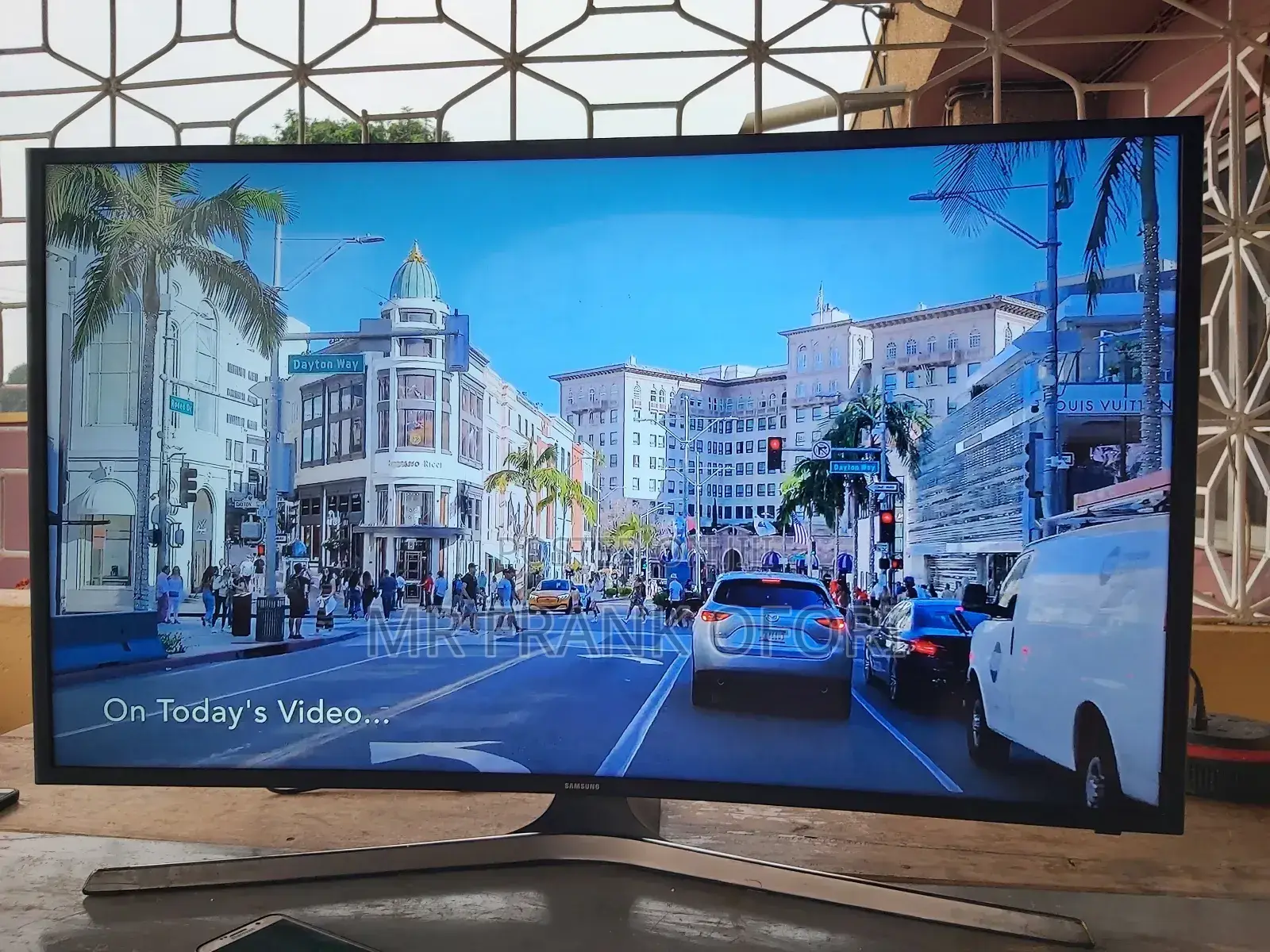 Samsung Curved 40inches