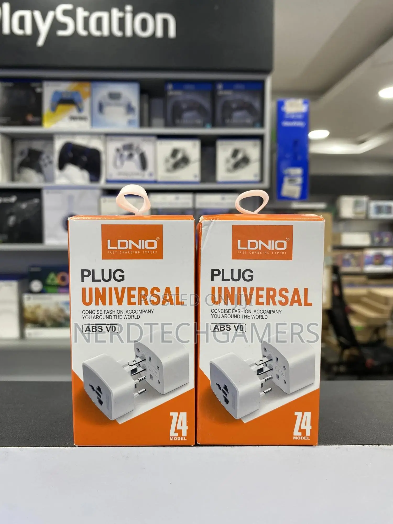 Ldnio Z4 Universal Plug 6amax - Lightweight Abs V0 Travel Adapter