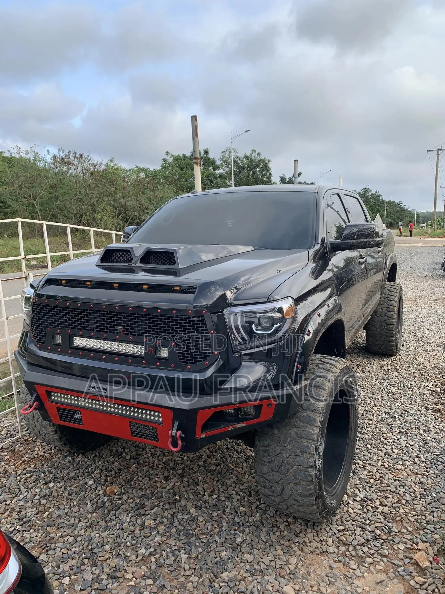Toyota Tundra 2017 Black