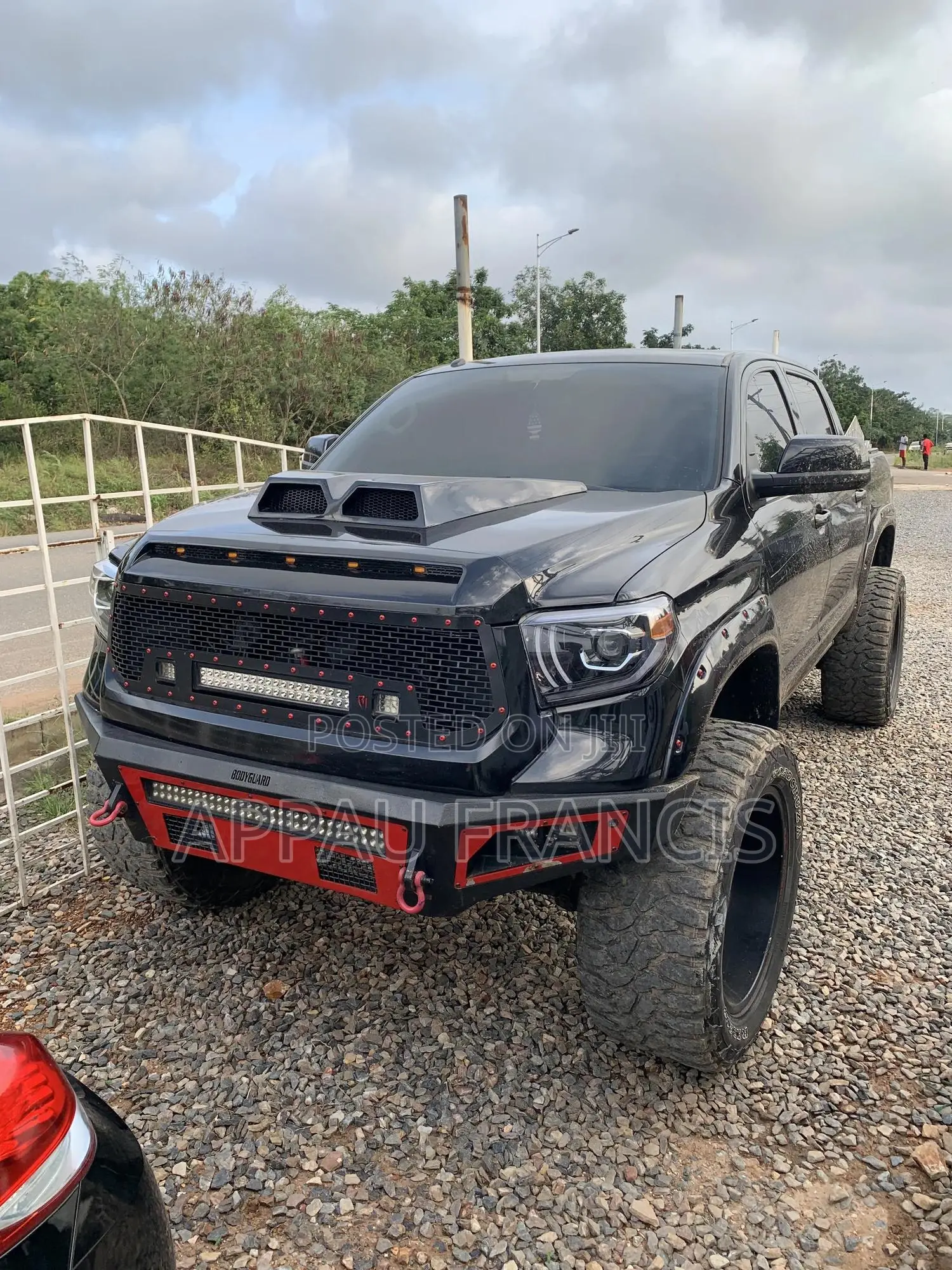 Toyota Tundra 2017 Black