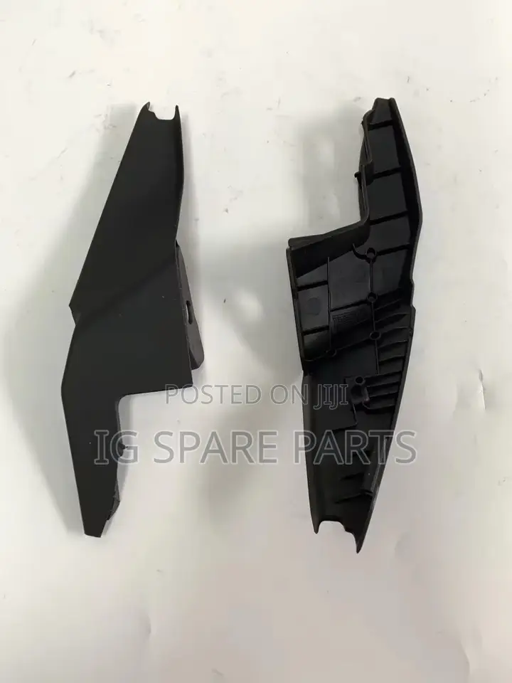 Honda Crv 2023-2025 Wiper Panel End