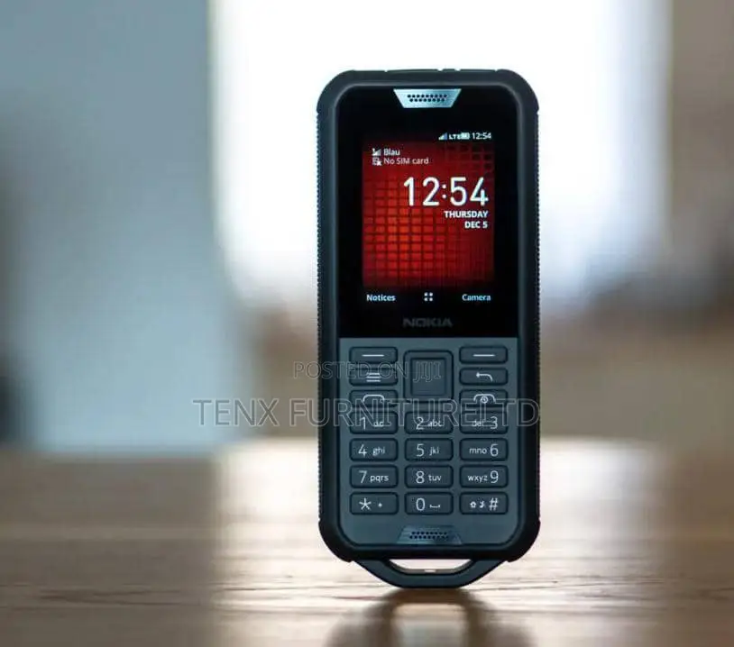 Nokia 800 Tough 4 GB Black