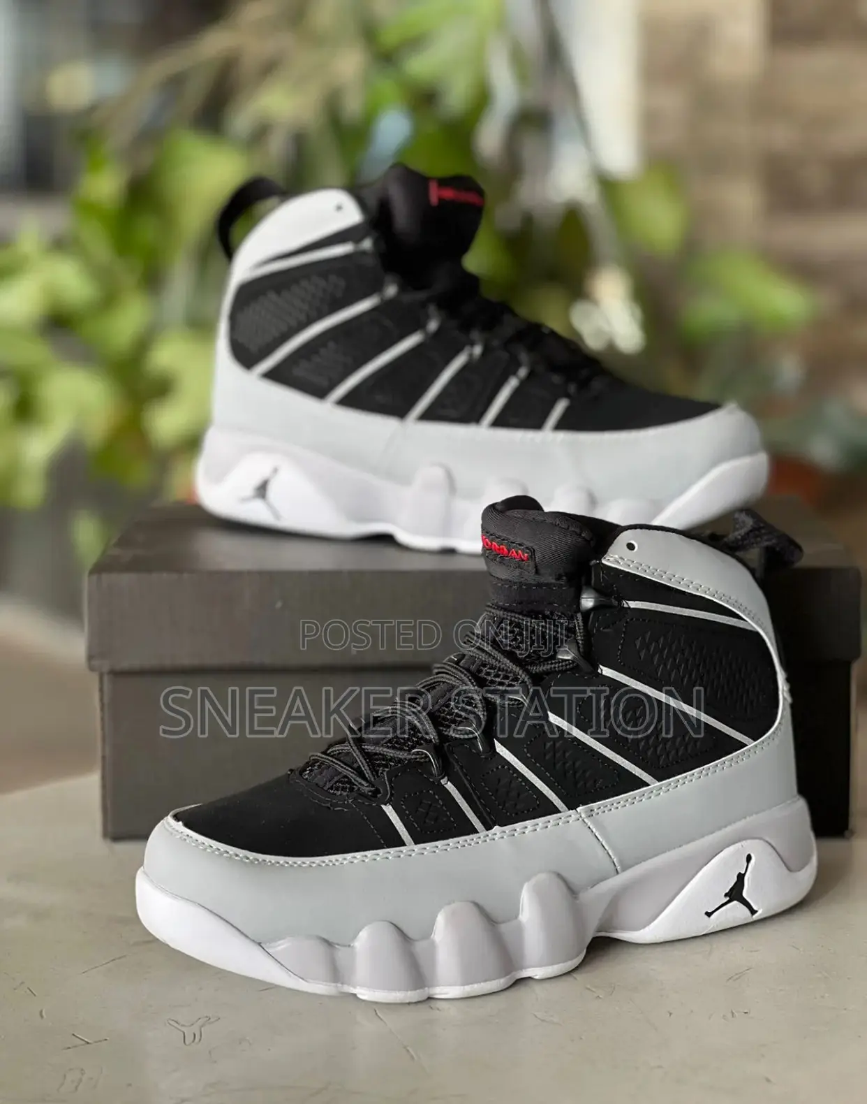 Air Jordan Retro 9 Particle Grey