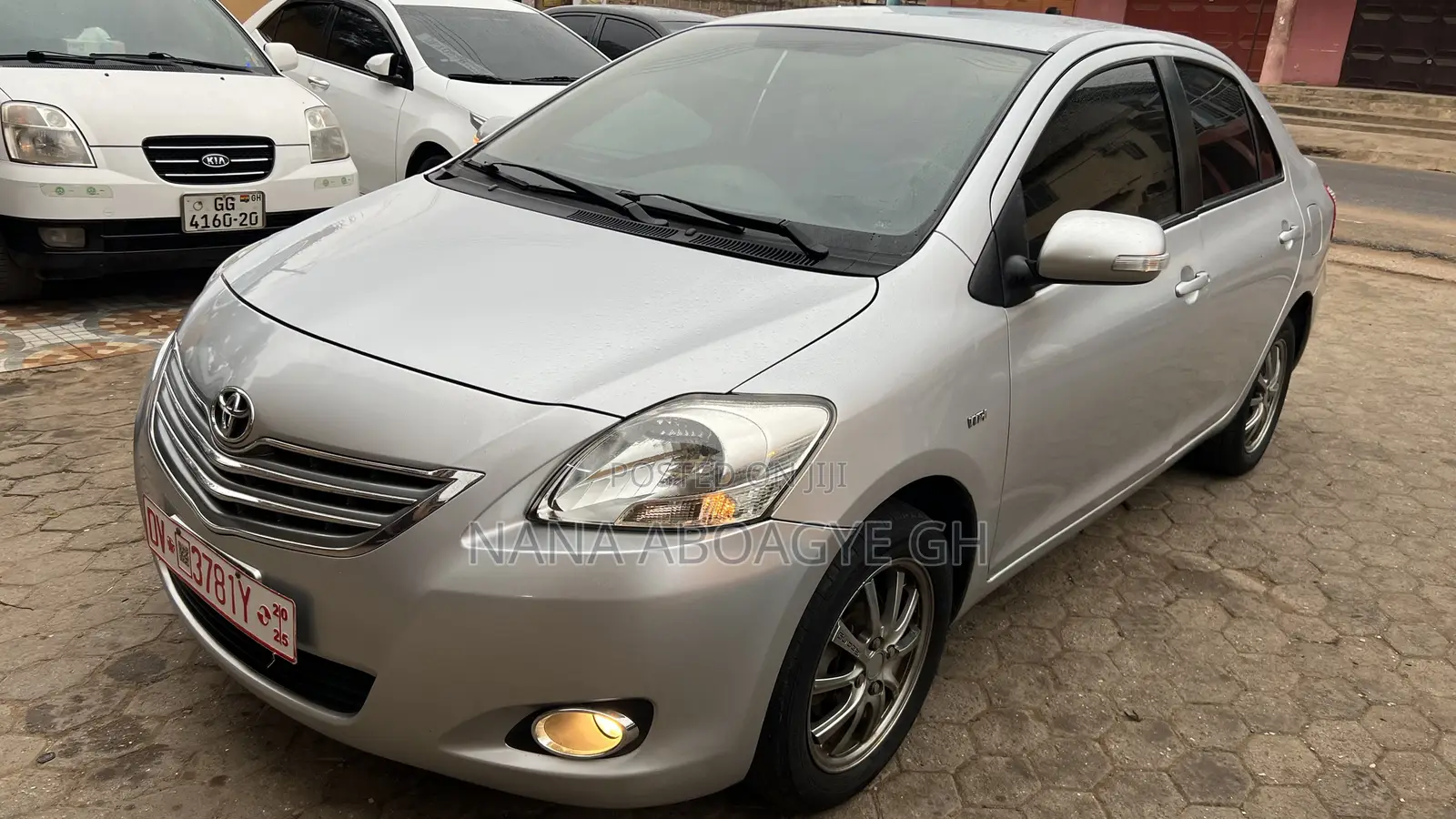 Toyota Vios 2011 Silver