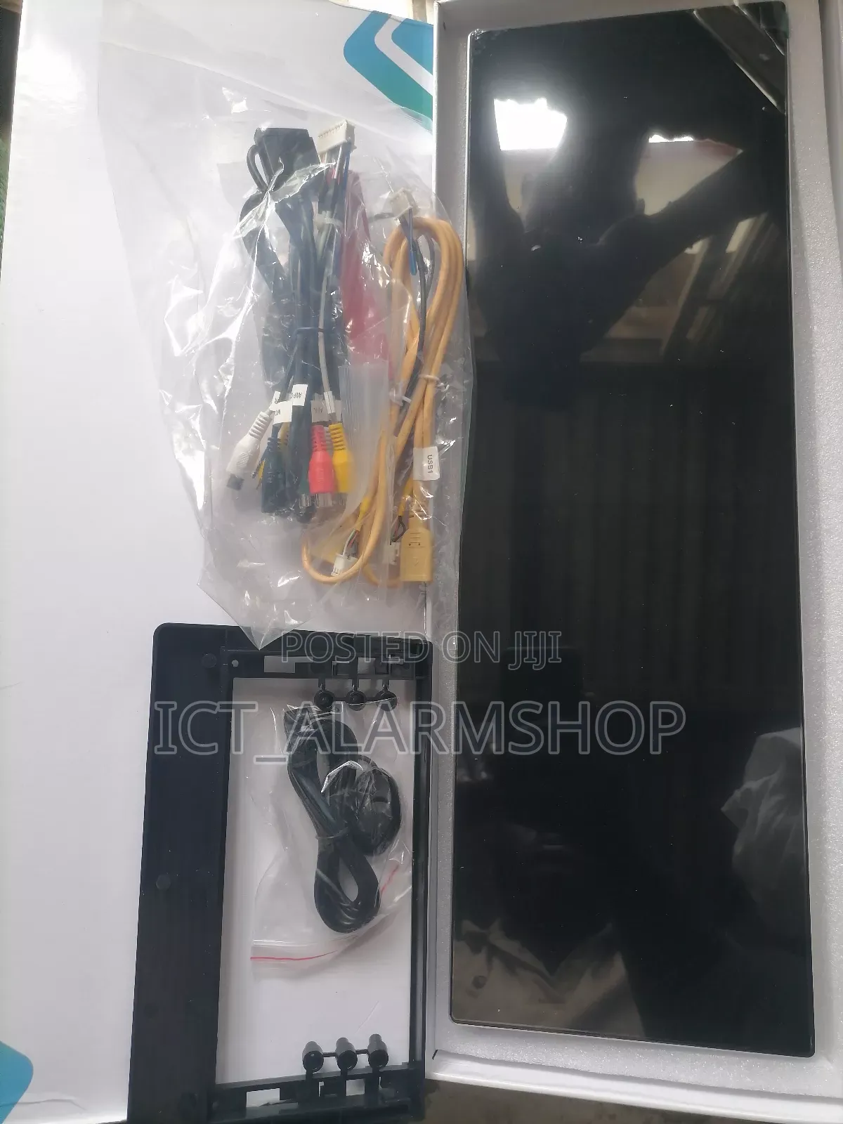 Qled 20inch Android Car Screen Radio Dual System Carplay