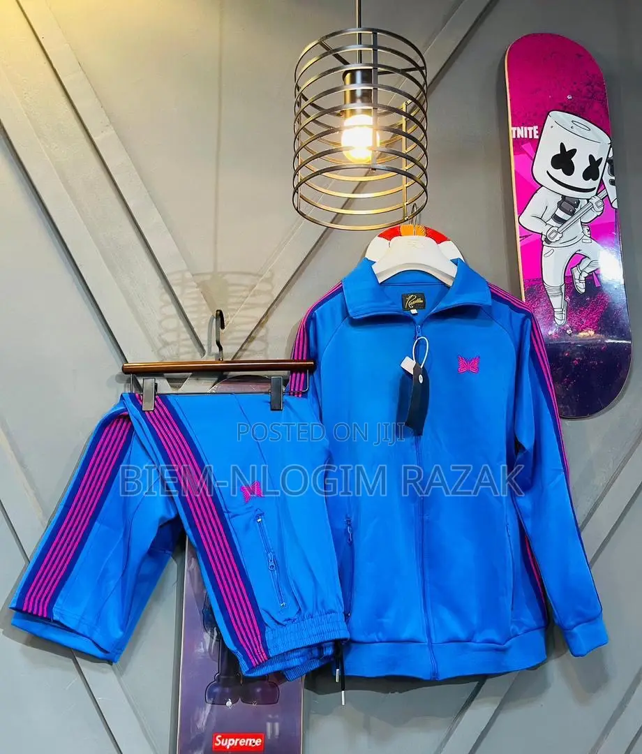 Butterfly Top N Down Available