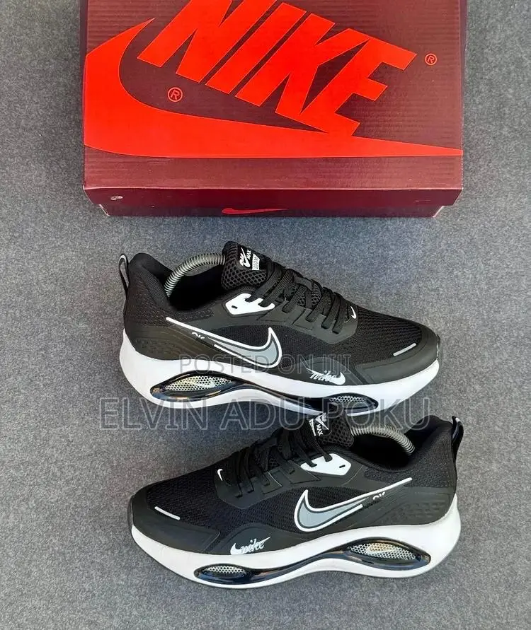 Nike Air Max Zoom Sneaker In Different Colours , Swipe >>>>