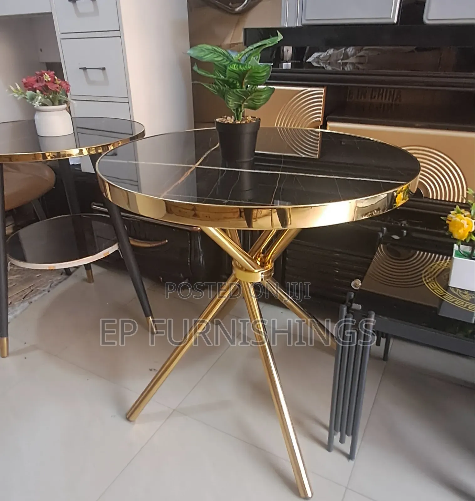 Marble Dinning Table
