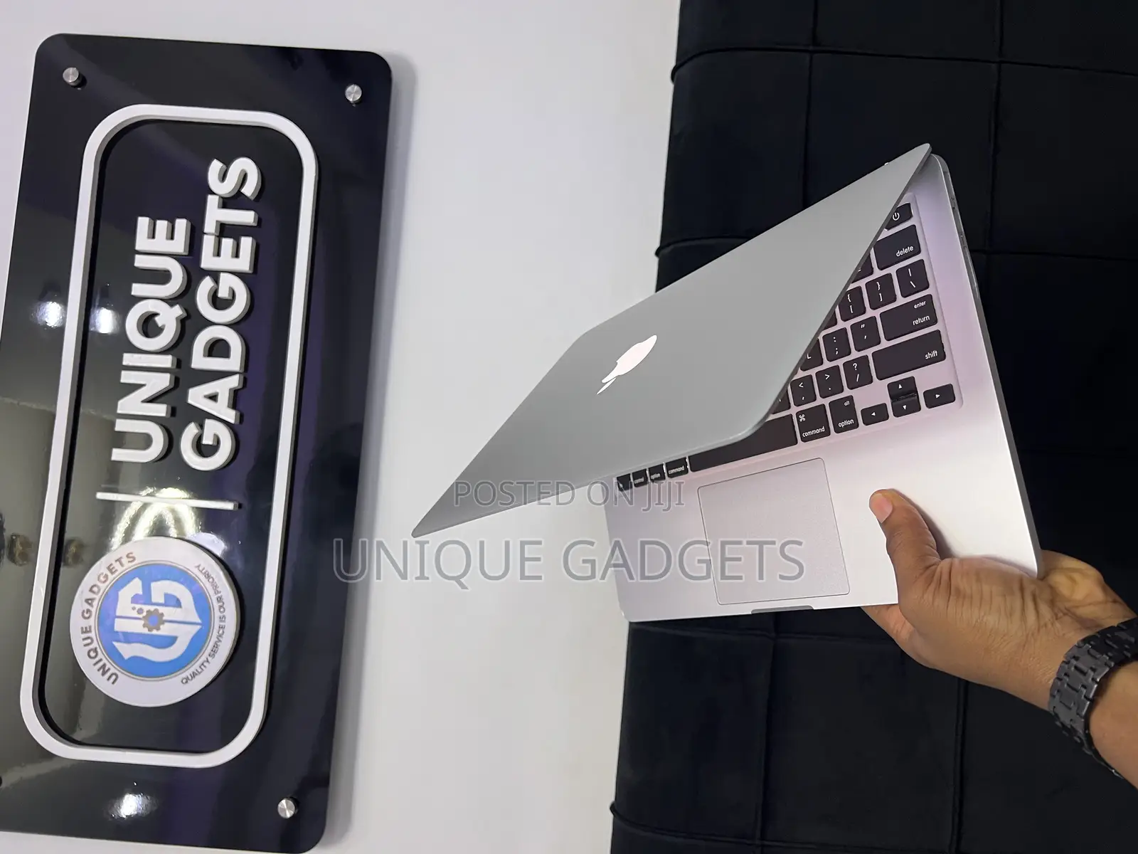 Laptop Apple MacBook Pro 2015 8GB Intel Core I5 SSD 128GB