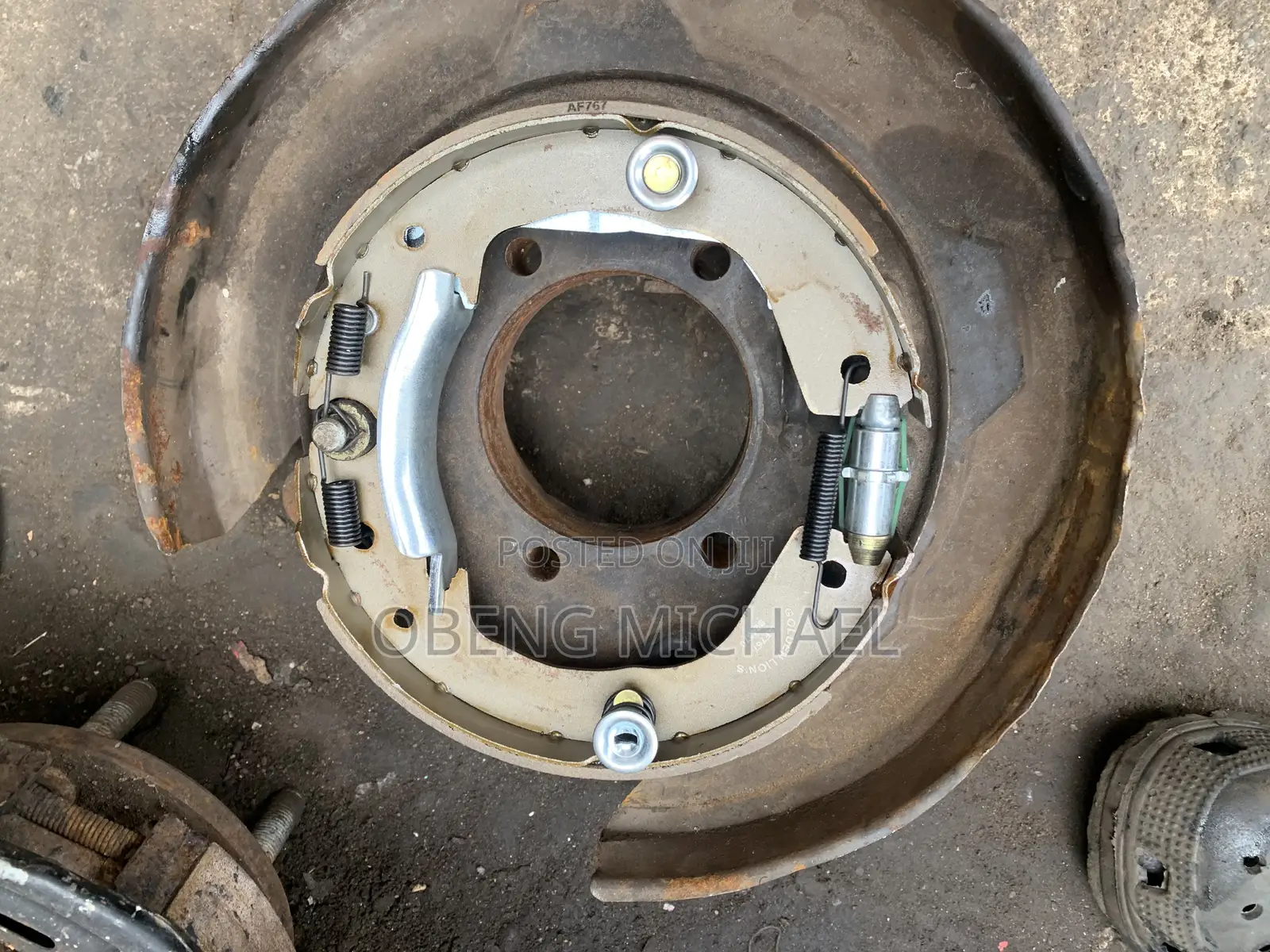 Back Brake Lockers